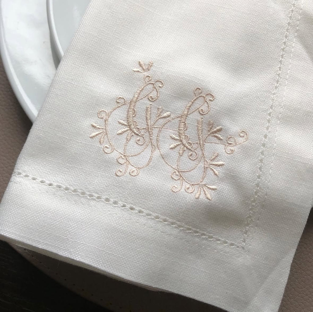 Servilleta de lino con bordado